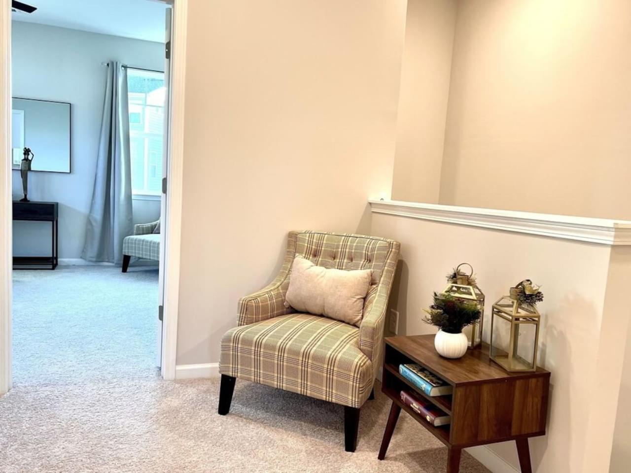 The Villas Buckingham 10 Mins To Rdu Airport Duke Downtown Durham Exterior photo